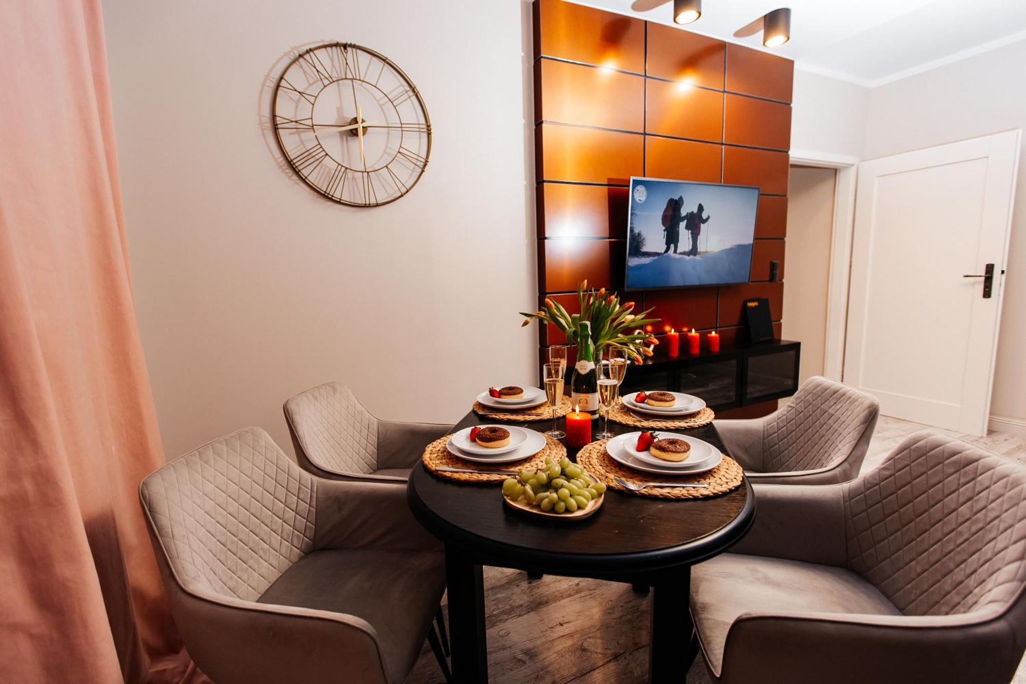 Maya'S Flats & Resorts 59 - Most Milosci Gdańsk Zewnętrze zdjęcie